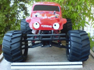 mit einer alten Kyosho-Karosserie